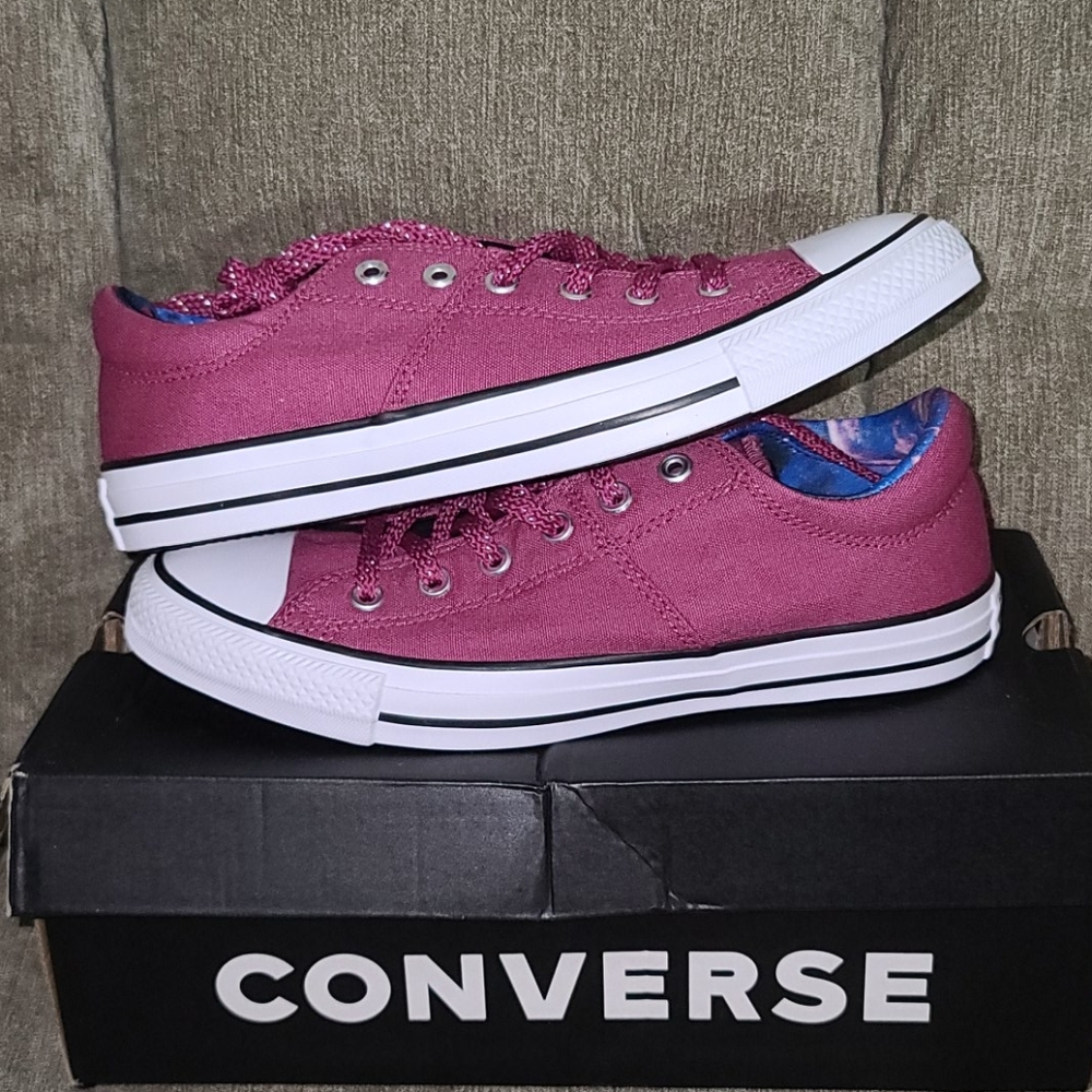Converse Women's Sneakers